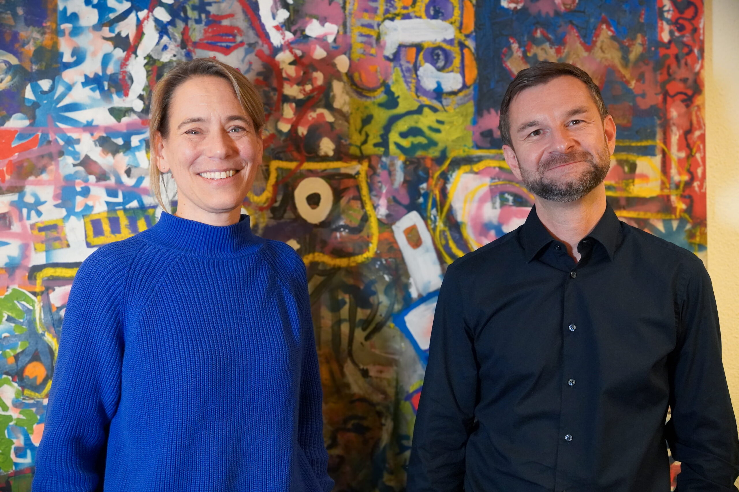 Roman Bollhalder, CEO Ascano Informatik AG und Regine Rust, Geschäftsführerin Stiftung Suchthilfe